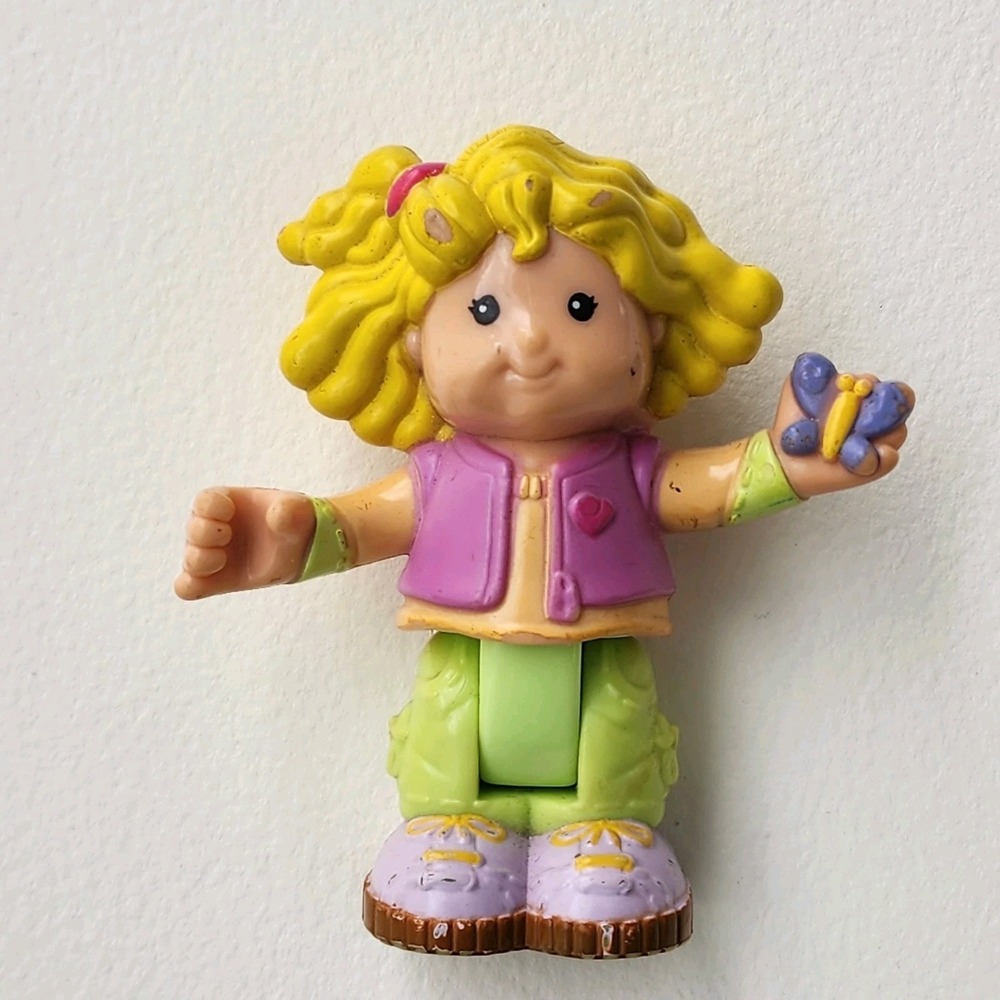 Fisher Price Little People Bendable Poseable Girl Sarah Lynn Pink Blue‎ Figure